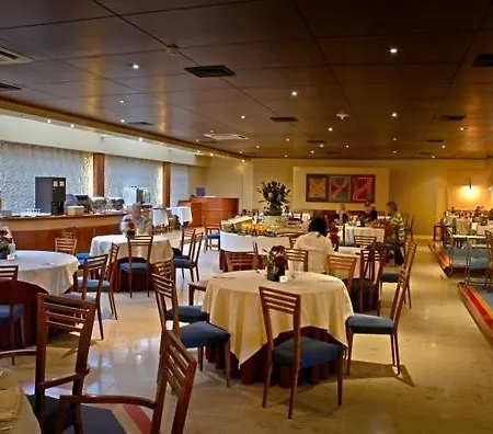 Caranda Отель 3*